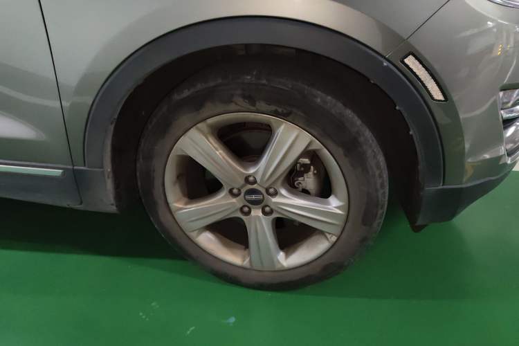 Used Lincoln MKC 2017 2.0T Two-Wheel Drive Deluxe Edition
