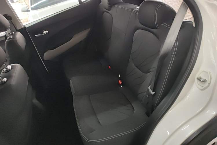 Used Baojun 510 2017 1.5L manual Comfort trim Left Rear Seat
