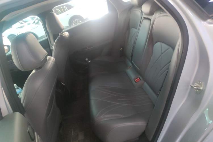 Used Geely Galaxy L6 2025 EM-i 140km Starship Edition
