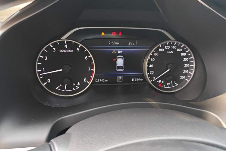 Used Nissan Murano 2017 2.5L XL Two-Wheel Drive Smart Edition Instrument Cluster
