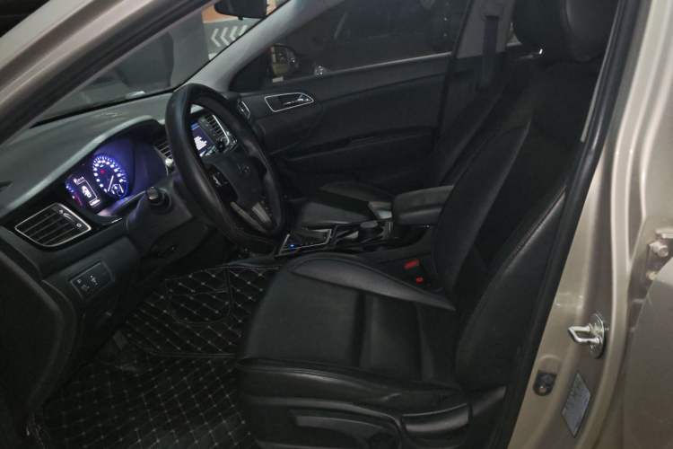 Used Hyundai Mistra 2016 1.8L Automatic Smart GLS Left Front Seat