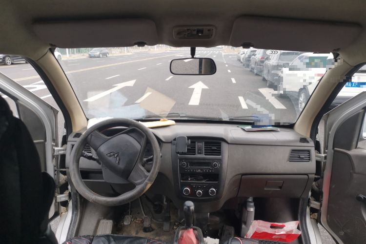 Used Wuling Rongguang 2014 1.2L S Base Model