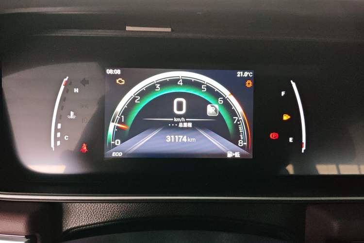 Used GAC Trumpchi M6 2023 PRO 270T DCT Luxury Edition
