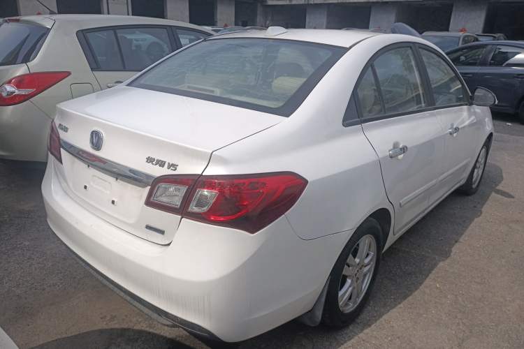 Used CHANGAN Alsvin V5 2012 1.5L Manual Dream Edition Rear Right 45 Deg