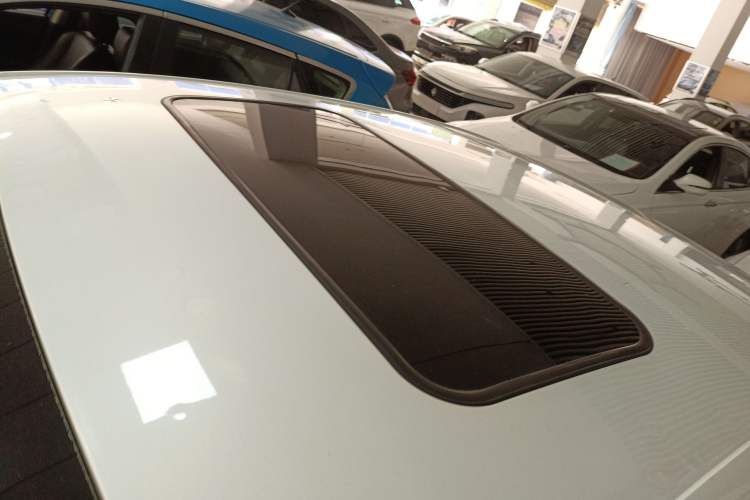 Used Citroen C4L 2015 1.8L Automatic Luxury Edition
