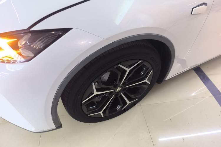 Used Deepal SL03 2023 200Max Range-Extended Version
