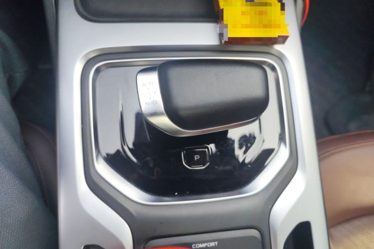 Used Geely Auto Haoyue 2022 1.8TD DCT Luxury 7-Seater Gear Lever