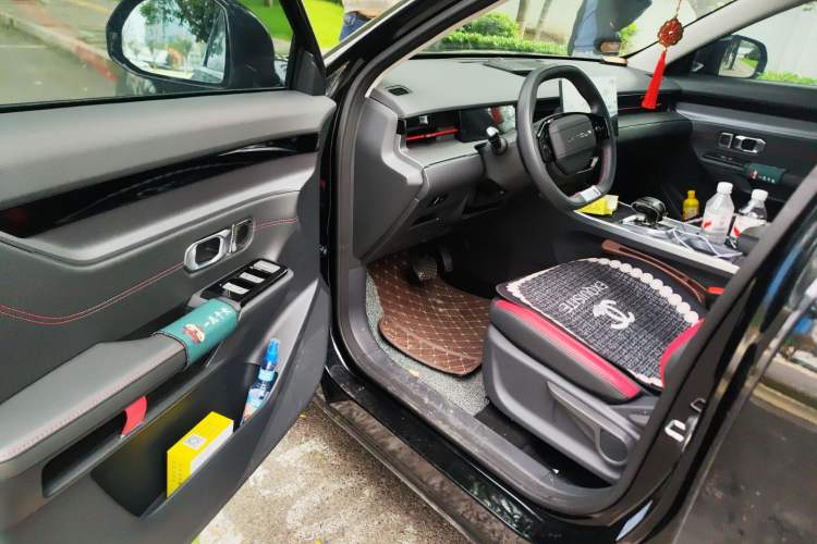 Used JETOUR Dashing 2024 1.5T DCT Starry Peanut Edition
