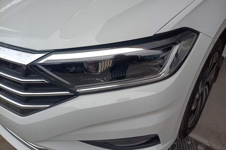 Used Volkswagen Sagitar 2022 280TSI DSG Excellence Edition Left Front Headlight