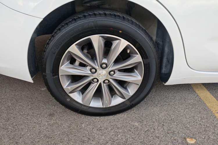 Used Chevrolet Monza 2022 320 Automatic Enjoyment Sunroof Version