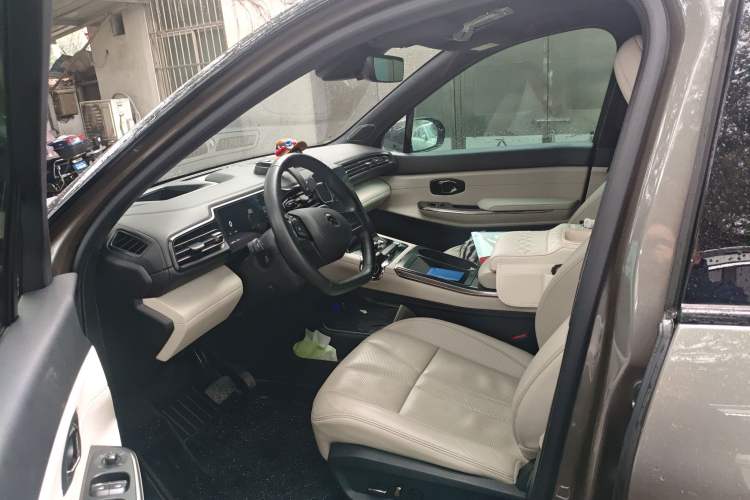 Used Nio ES8 2020 580 km Range Signature Edition Six-Seater Version
