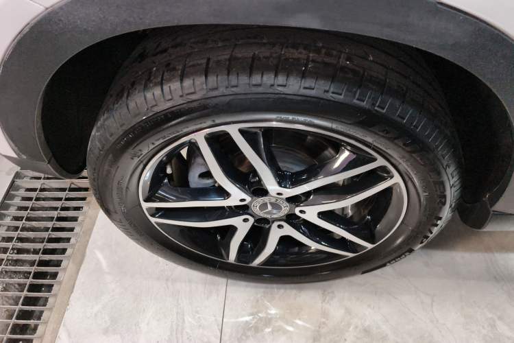 Used Mercedes-Benz GLA 2017 GLA 200 Fashion Model