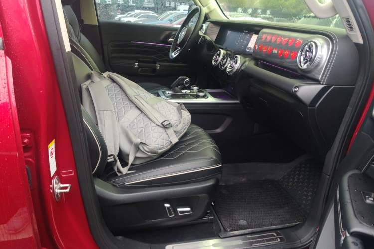 Used Tank 300 2021 Off-Road Edition 2.0T Challenger Right Front Seat