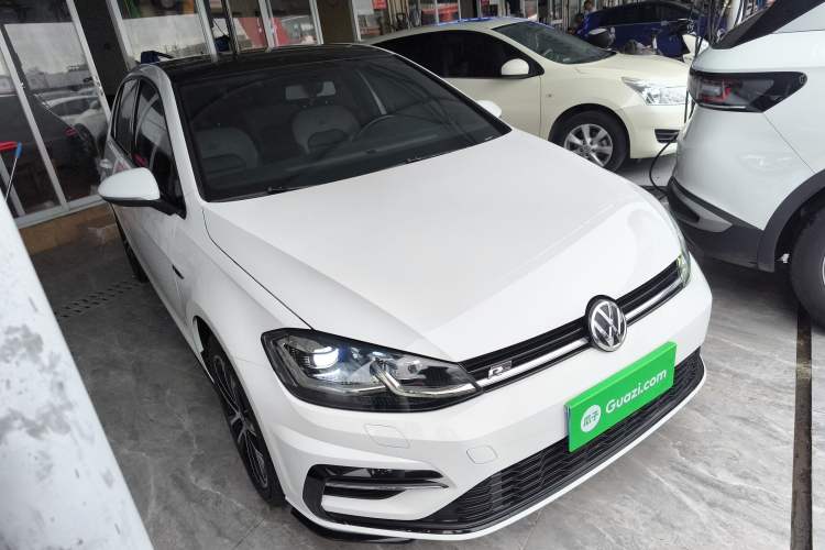 Used Volkswagen Golf 2020 Charming Edition 280TSI DSG R-Line