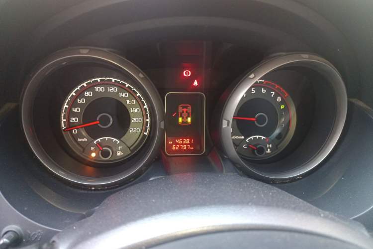 Used Mitsubishi Pajero 2016 3.0L Automatic Standard Version China V Standard Instrument Cluster