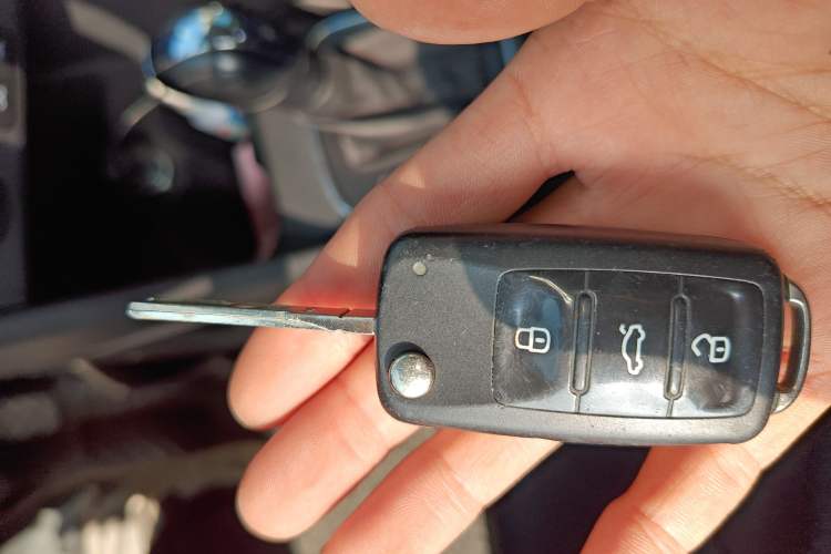 Used Volkswagen Polo 2016 1.4L Automatic Trendy Model Vehicle Key