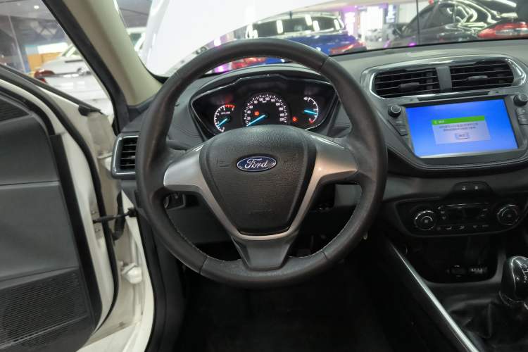 Used Ford Escort 2017 Happy Edition 1.5L Manual Fashion Model