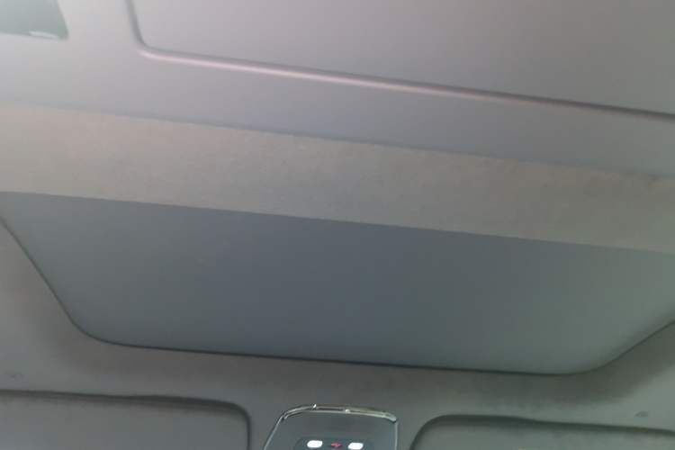 Used Zeekr 009 2024 7-Seater Walk-Through Version Four-Wheel Drive 108 kWh
