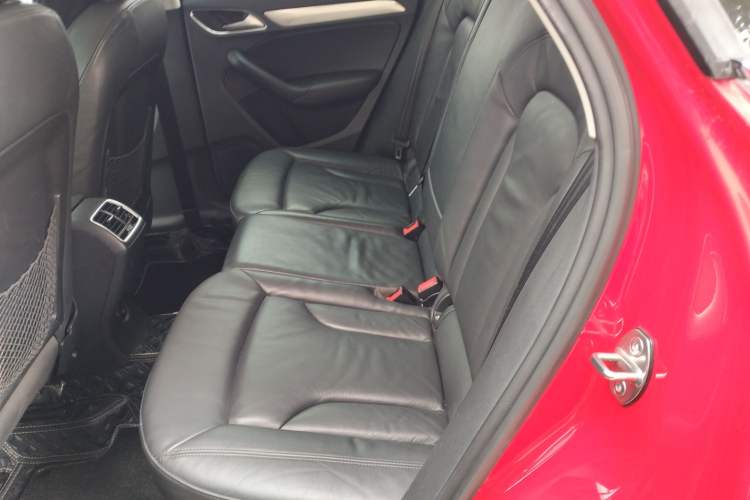 Used Audi Q3 2016 35 TFSI quattro all-wheel-drive style model
