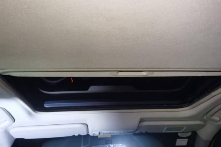 Used Mitsubishi Pajero Sport 2013 3.0L Automatic Two-Wheel Drive Luxury Edition
