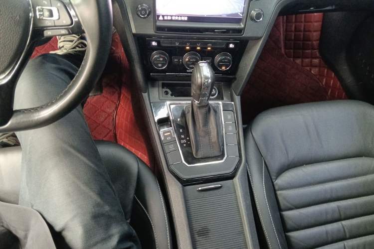 Used Volkswagen Lamando 2018 280TSI DSG Comfort Edition
