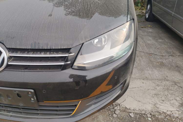 Used Volkswagen Sharan 2013 1.8TSI Standard Model
