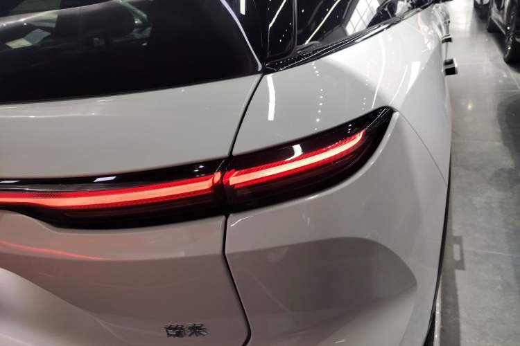 Used Nio ES6 2024 75 kWh