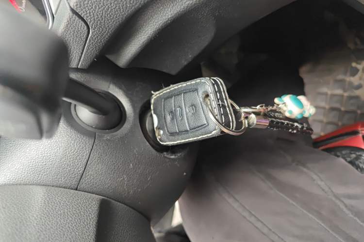 Used Volkswagen T-ROC 2021 280TSI DSG Two-Wheel Drive Elite Connect Edition Vehicle Key