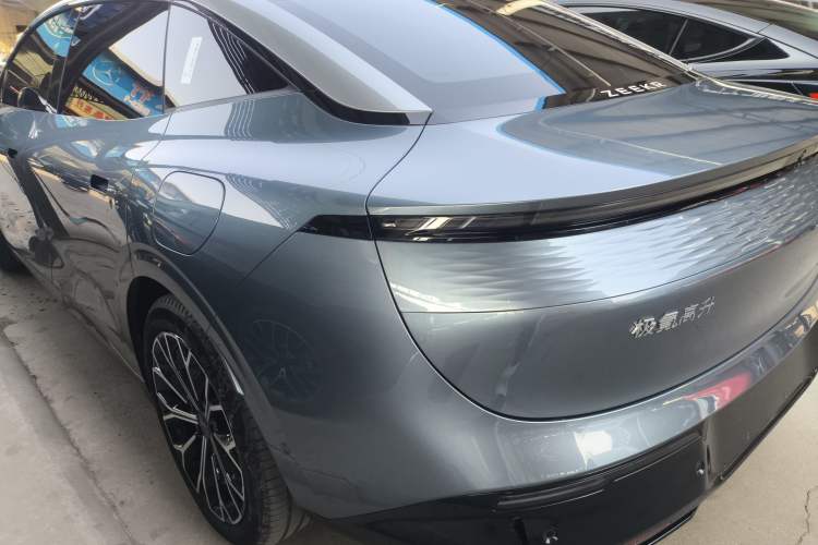 Used Zeekr 007 2024 Rear-Drive Enhanced Version 75 kWh Rear Left 45 Deg