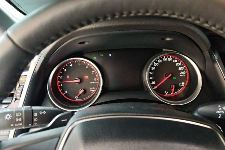 Used Toyota Camry 2021 2.0S FENGSHANG Edition
