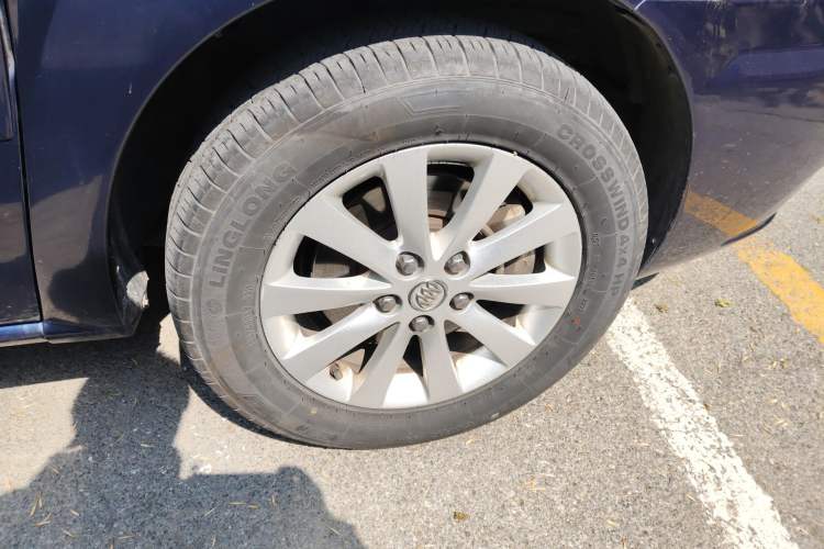 Used Buick GL8 2014 2.4L Classic Edition
