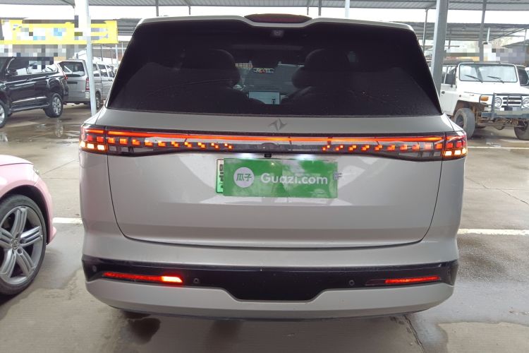 Used Dongfeng eπ eπ008 2024 210Max Range-Extended Version 6 Seats Rear