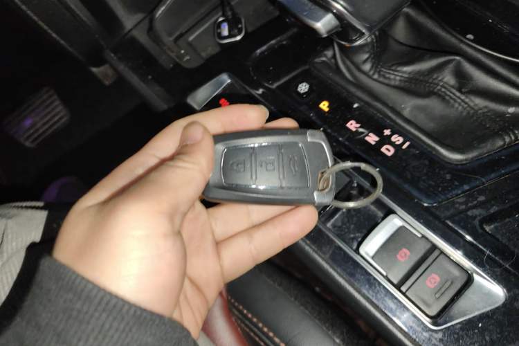 Used FORTHING T5 2018 300T DCT Smart Version