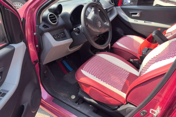 Used Suzuki Alto 2013 1.0L Automatic Luxury Model
