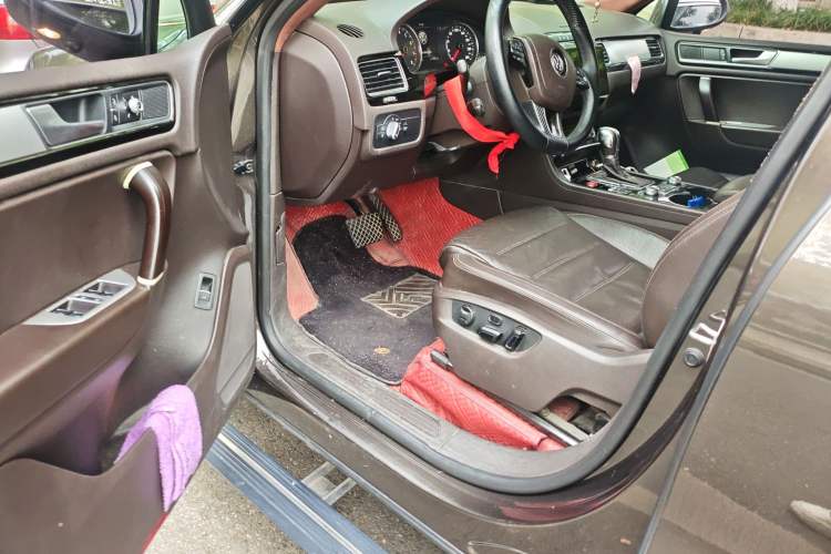 Used Volkswagen Touareg 2017 3.0 TSI Touareg Model Driver Seat