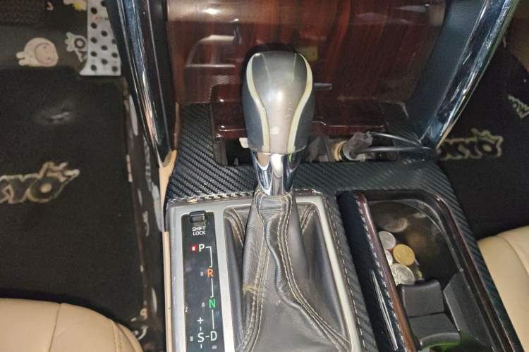 Used Toyota Reiz 2012 2.5V Fengdu Elite Stylish Edition Gear Lever