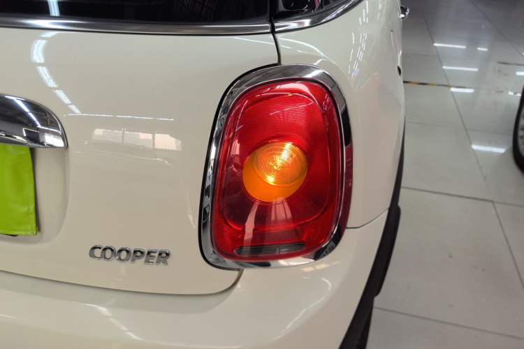 Used MINI MINI 2014 1.5T COOPER Fun