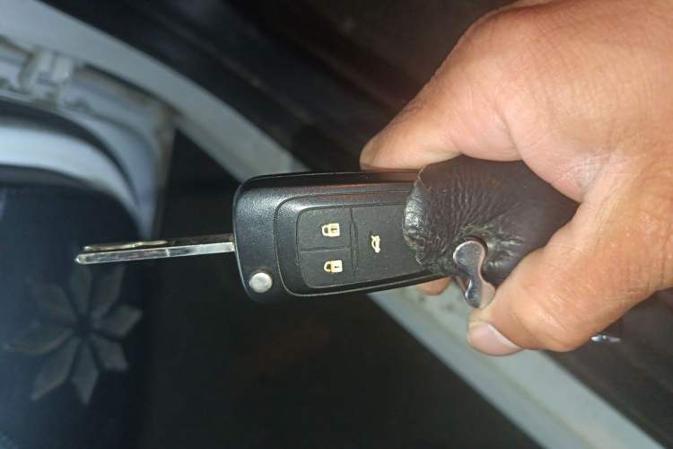 Used Buick GT 2015 15N Automatic Elite Version