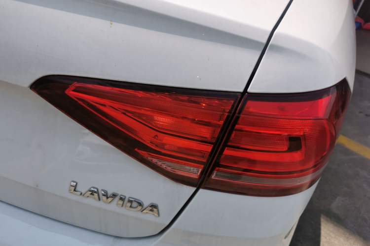 Used Volkswagen Lavida 2019 Lavida Start 1.5L Automatic Trendy Version China VI Standard