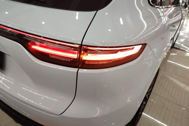 Used Porsche Cayenne 2021 3.0T U.S. specification