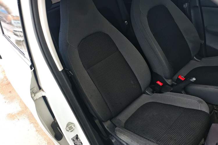 Used Leapmotor T03 2021 400 Lite Edition - Lithium-Ion Battery
