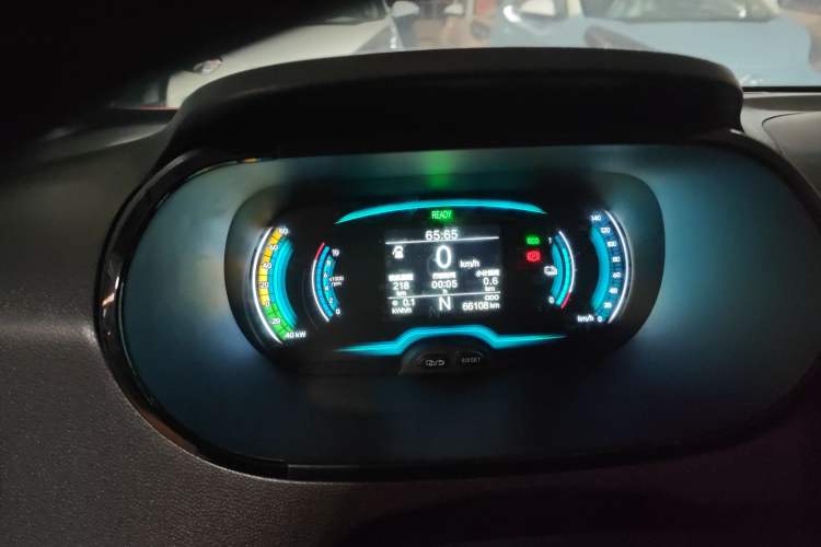 Used Chery QQ Little Ant 2022 Sweet Pink Edition Half-Sugar Version Lithium Iron Phosphate 30 kW 301 km Instrument Cluster