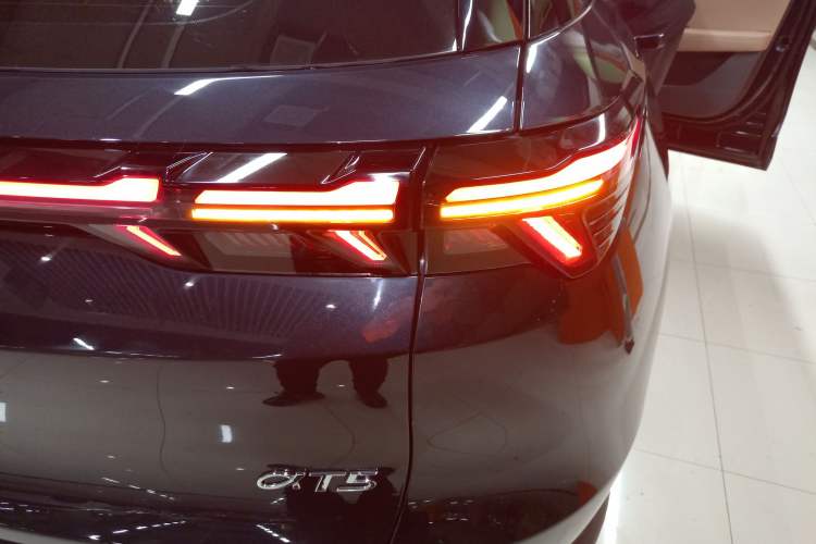 Used ARCFOX Alpha T5 2025 660 MAX
