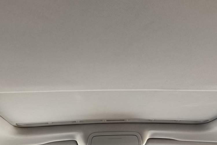 Used Volkswagen Sagitar 2017 1.6L Automatic Comfort Model Headliner