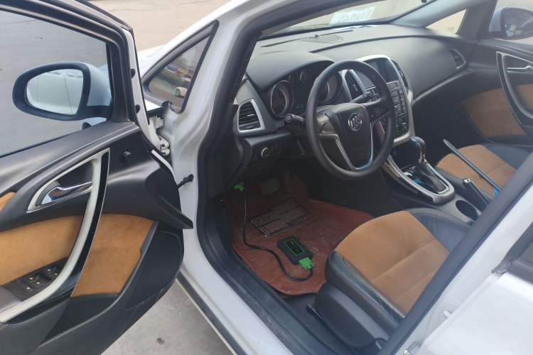 Used Buick GT 2014 XT 1.6L Automatic Fashion Edition