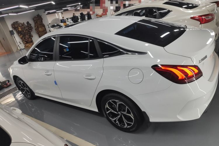 Used MG 5 2023 180 DVVT CVT Fashion Edition
