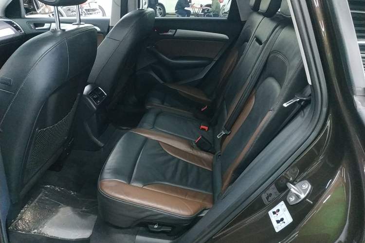 Used Audi Q5 2018 Collector's Edition 40 TFSI Technology Model