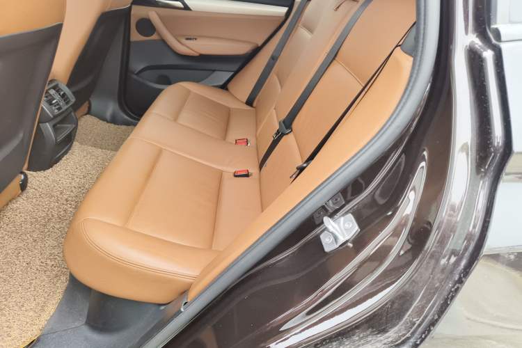 Used BMW X3 2014 xDrive28i Leading Model