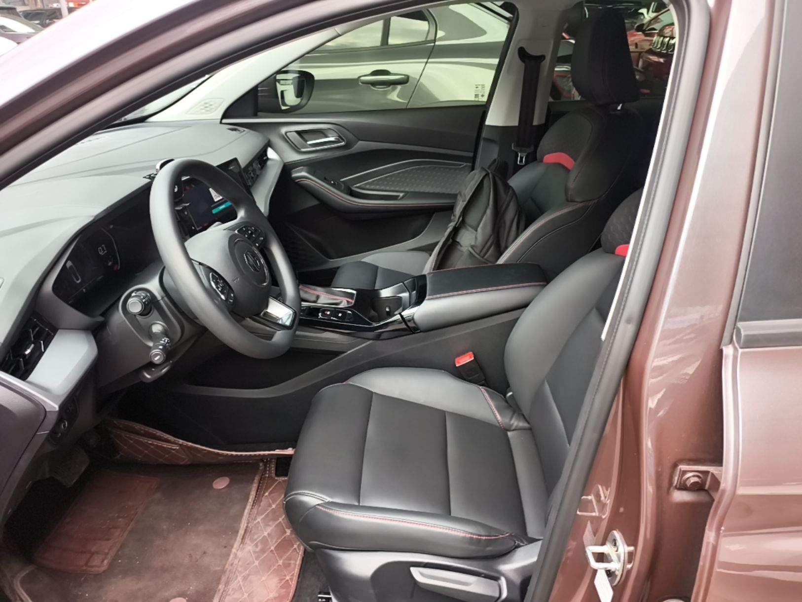 MG 5 2023 180 DVVT CVT Luxury Edition — снимка 17