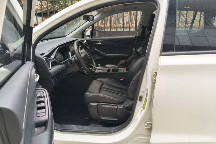 Used GAC Trumpchi GS4 2023 270T Automatic Smart Drive Navigation Edition Left Front Seat